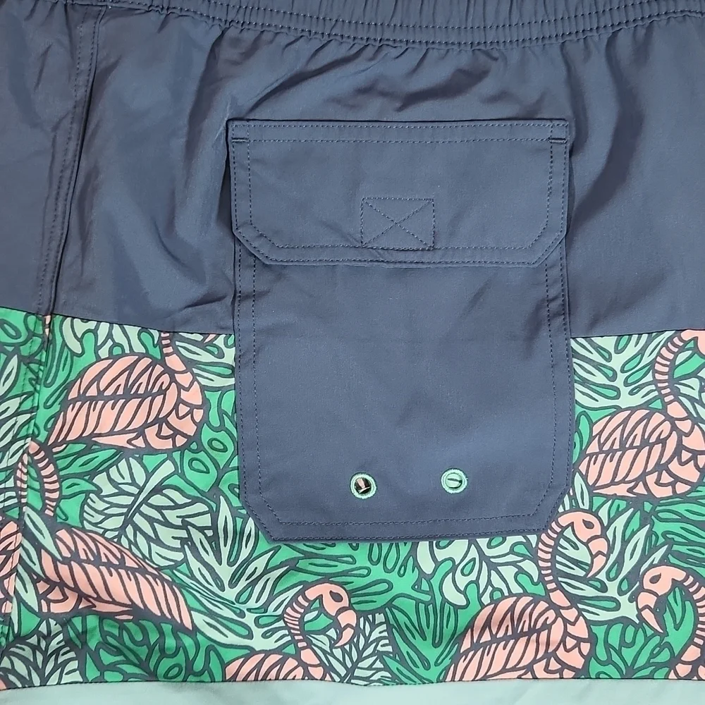 Vineyard vines men's swim trunks